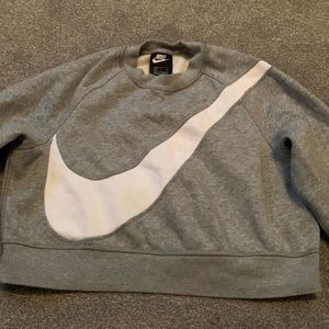 nike cropped sweater